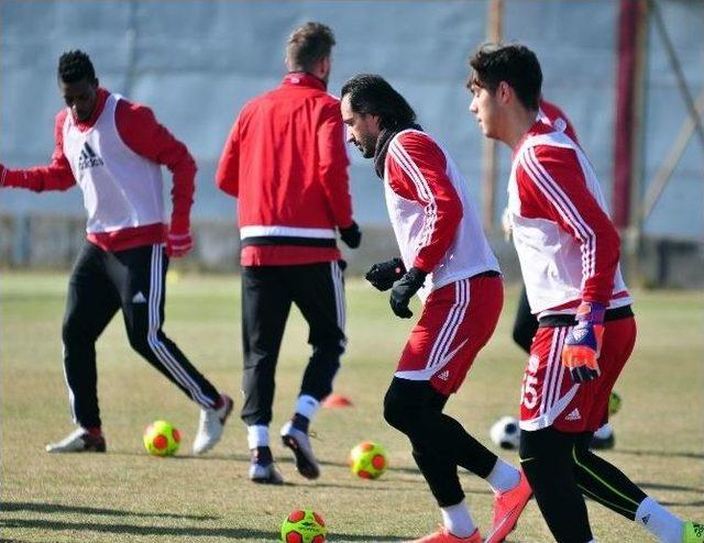 Medicana Sivasspor’da Mesut Bakkal Dönemi