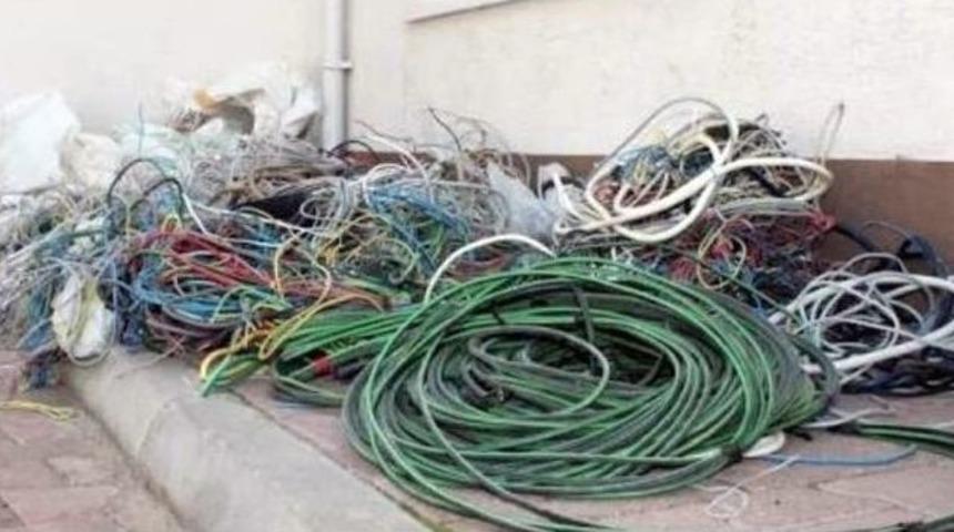 B&uuml;y&uuml;korhan&rsquo;da Kablo Hırsızları Ka&ccedil;arken Yakalandı