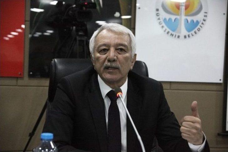 Büyükşehir Meclisi’nde "vekillik" Krizi G2