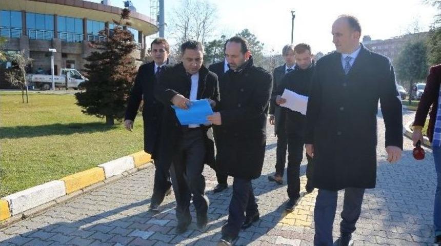 &Uuml;nye&rsquo;ye Modern Balık Pazarı