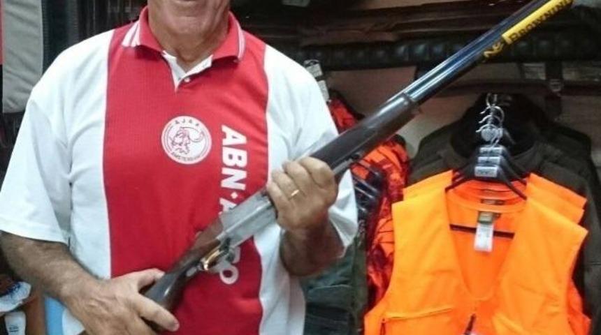 G&ouml;lde Boğulan Emniyet M&uuml;d&uuml;r&uuml; Yalova&rsquo;da Defnedildi