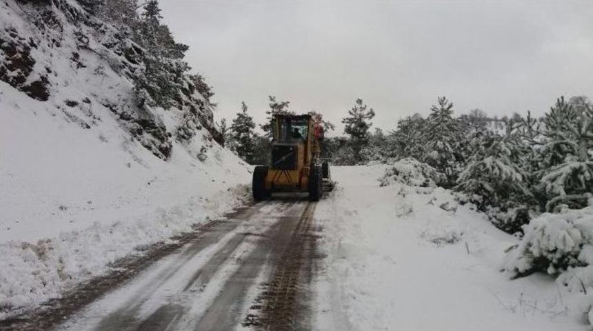 Turgutlu&rsquo;da Karla M&uuml;cadele