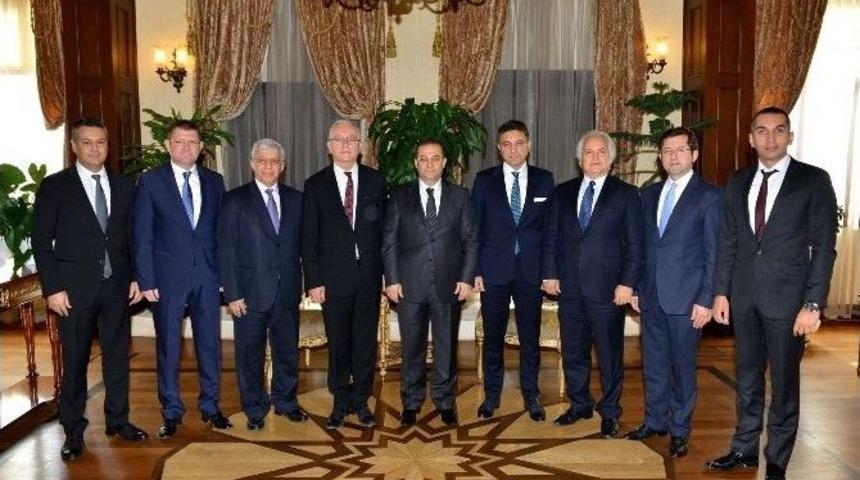 Ansiad&rsquo;dan Vali T&uuml;rker&rsquo;e Ziyaret