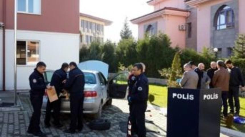 Sapanca&rsquo;da 3 Şahıs Uyuşturucudan G&ouml;zaltına Alındı