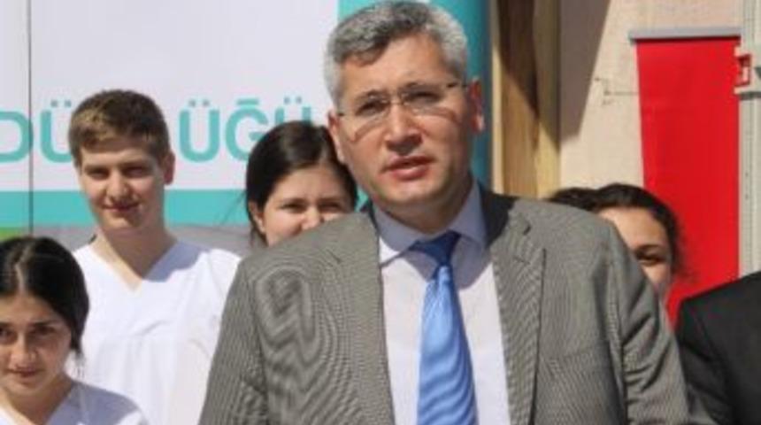 Sigarayı Bırakanların Kalp Atışları 20 Dakikada Normale D&ouml;n&uuml;yor