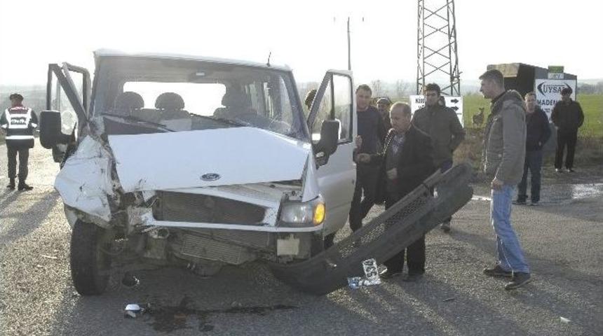 Nikah &Ouml;ncesi Feci Kaza: 2 Yaralı