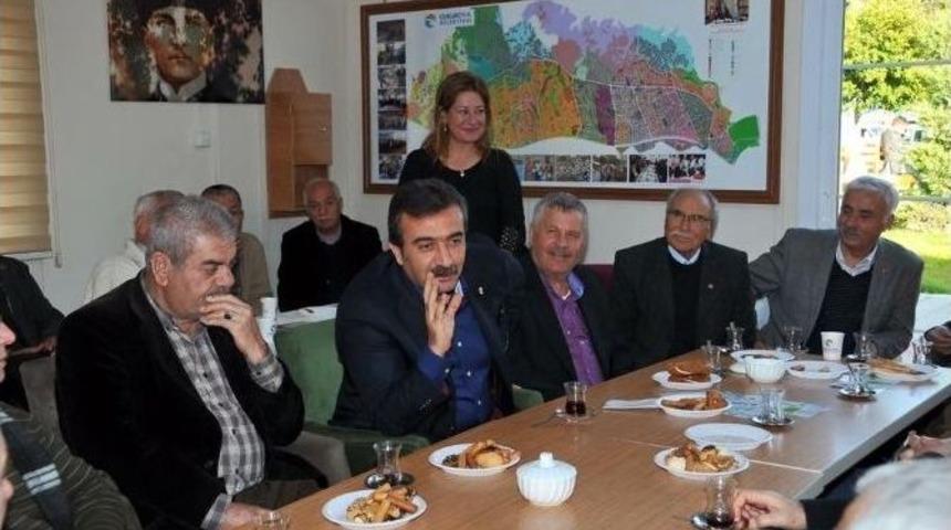 &Ccedil;etin&rsquo;den Emeklilere M&uuml;jde