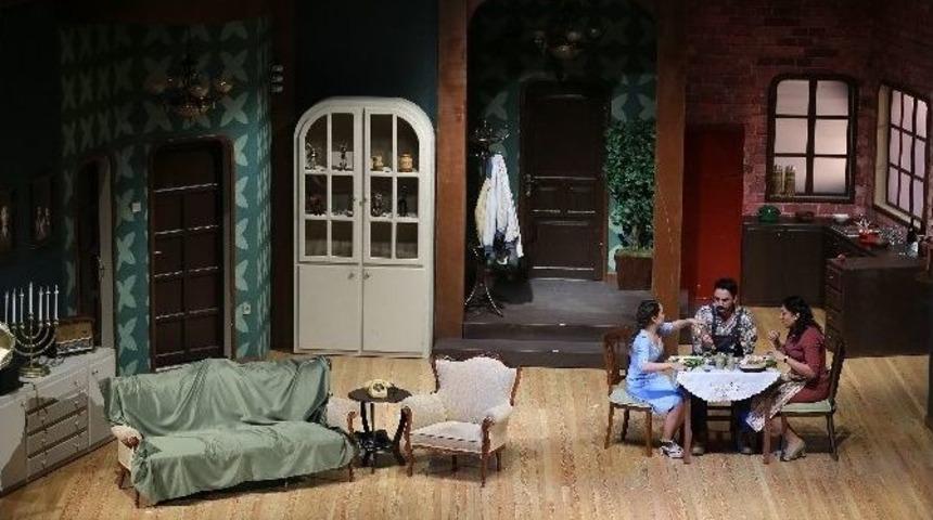 &rsquo;nikah Kağıdı&rsquo; Kayseri&rsquo;de Sahnelendi