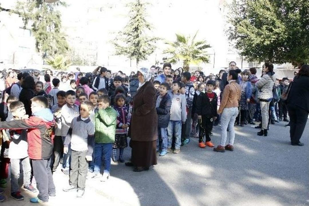 İlkokulda Yangın Paniği