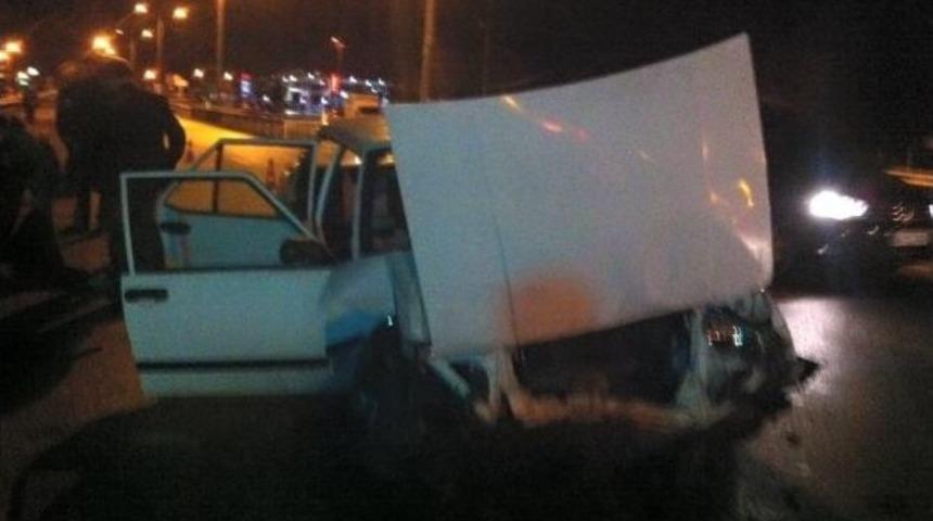 D-100 Karayolu&rsquo;nda Zincirleme Trafik Kazası: 4 Yaralı