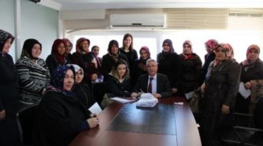 Karake&ccedil;ili&rsquo;de Dekoratif Ev Tekstilikursu A&ccedil;ıldı