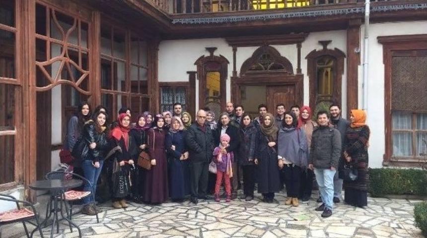 &Ouml;ğrenciler Tavşanlı&rsquo;nın Tarihi Mekanlarını Gezdi