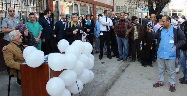 Eşref Kolçak, Sigarayı Bırakışının 30. Yılını Gökyüzüne Balon Salarak Kutladı