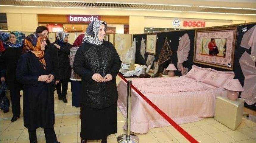 Kaymek Geleneksel El Nakışları Sergisi A&ccedil;ıldı