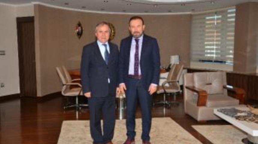 İzmek Y&ouml;netiminden Başkan Doğan Ziyaret