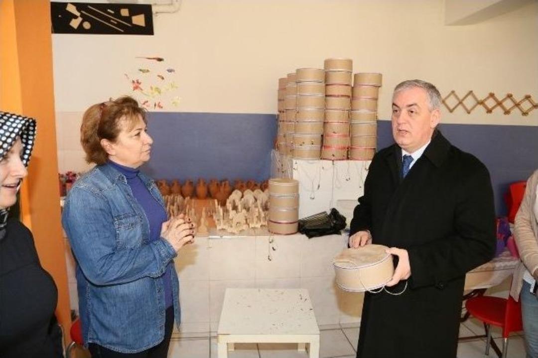 Ey&uuml;p Oyuncakları &rsquo;tarih&rsquo; Olmaktan Kurtulacak