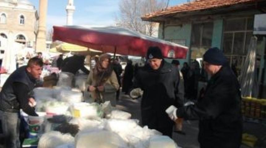 Beyşehir&rsquo;de Zabıtadan Peynir Pazarı Denetimi