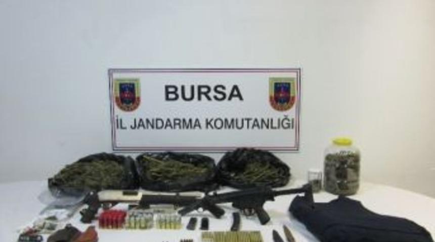 Zehir Taciri Değil Sanki Silah T&uuml;ccarı