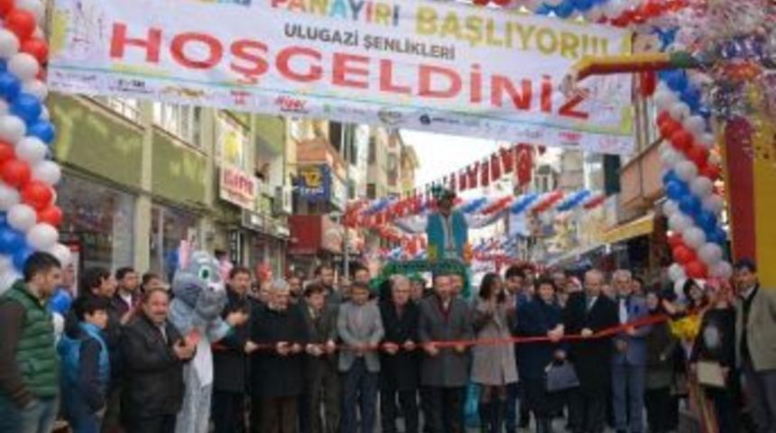 Alışveriş Panayırına &Ccedil;oşkulu A&ccedil;ılış