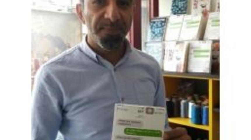 &Ouml;zcan &lsquo;şey&rsquo; İsimli Kitabını İmzalayacak