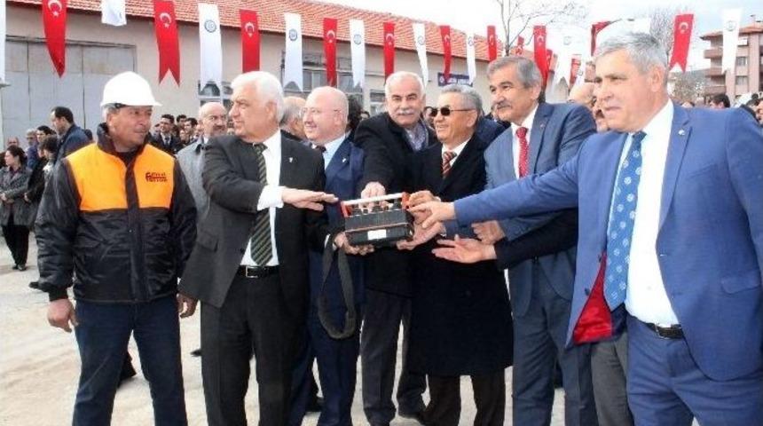 B&uuml;y&uuml;kşehir Ek Hizmet Binası Temeli Atıldı