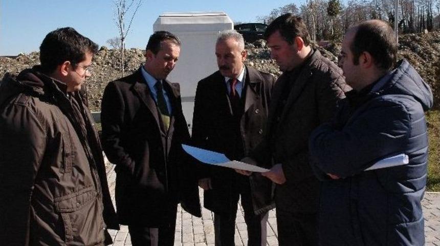 Han&ouml;n&uuml; Belediye Başkanı U&ccedil;ar Ayancık Belediye Başkanı Erg&uuml;n&rsquo;&uuml; Makamında Ziyaret Etti