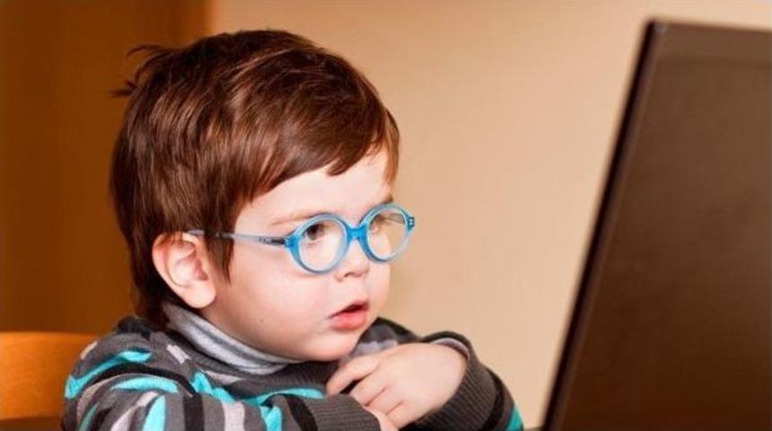 &Ccedil;ocuklarda G&ouml;z Hastalıkları Ve G&ouml;z Muayenesi