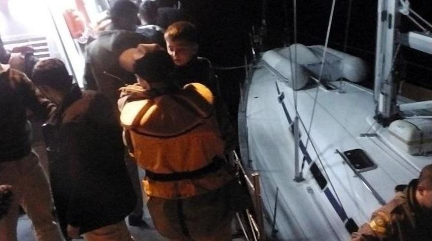 İki G&uuml;nde 590 Sığınmacı &Ouml;l&uuml;mden Kurtarıldı