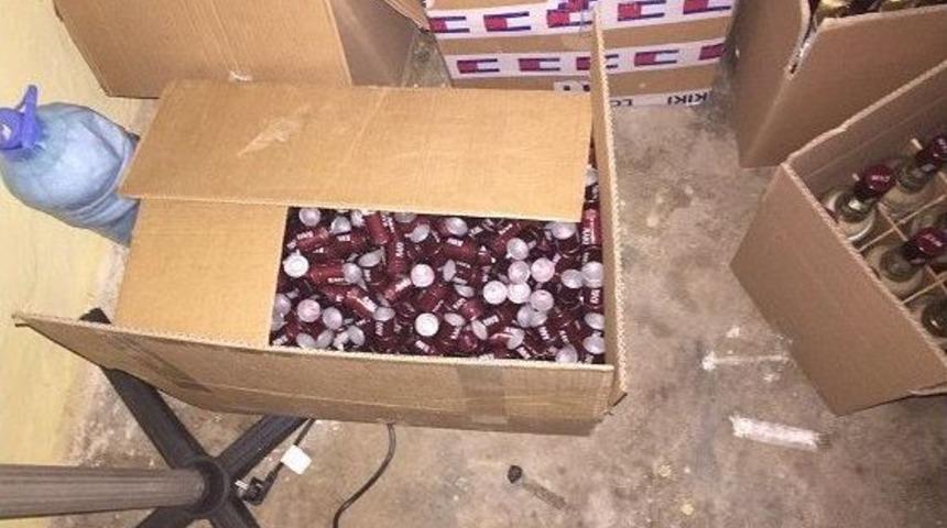 İzmir Polisi Ka&ccedil;ak Alkol Yapanlara G&ouml;z A&ccedil;tırmıyor