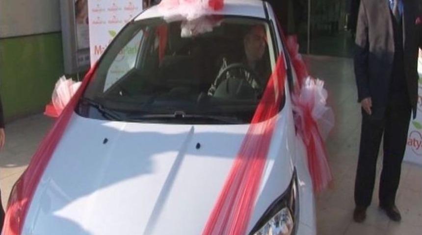 Talihli Adam Arabasına Kavuştu