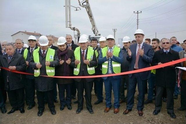 Ulaş-çayla-saray Grup Yolunun Temeli Atıldı