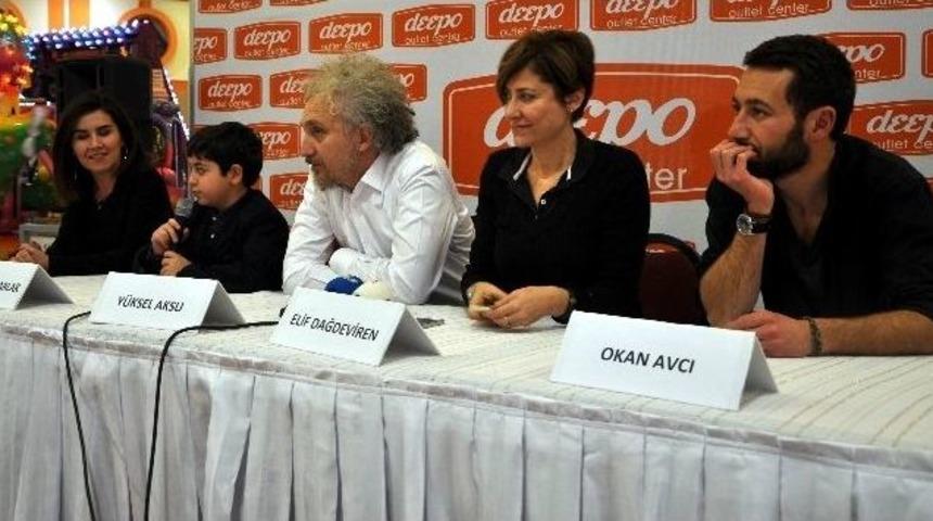 Antalya&rsquo;da &lsquo;iftarlık Gazoz&rsquo; Filmi Galası Yapıldı