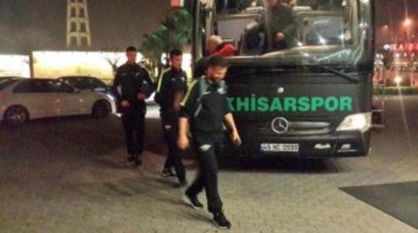 Akhisar Belediyespor&rsquo;da Galatasaray Kafilesi Belli Oldu