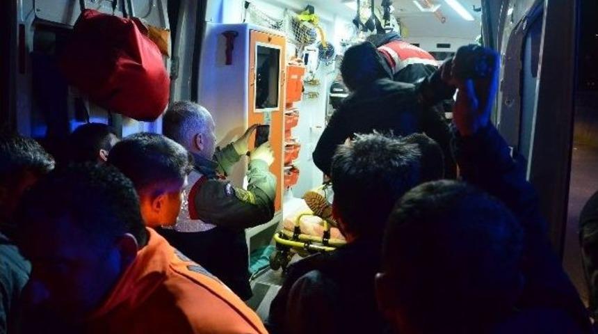 Otomobiliyle 250 Metreden Ölüme Uçtu