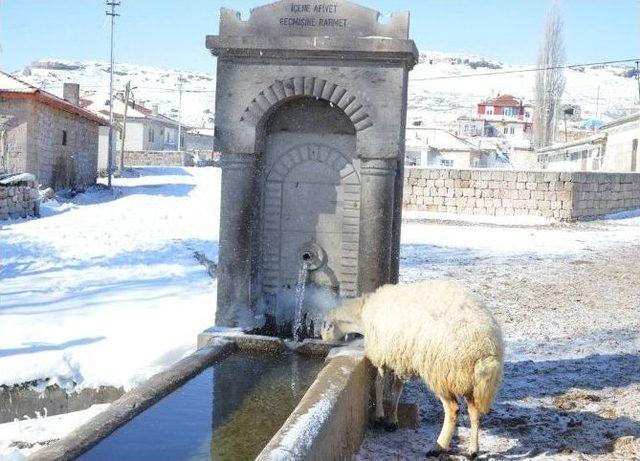 Pınarbaşı’nın Ayvacık Köyü Eski İsmi Olan Cabe’yi Geri Alıyor