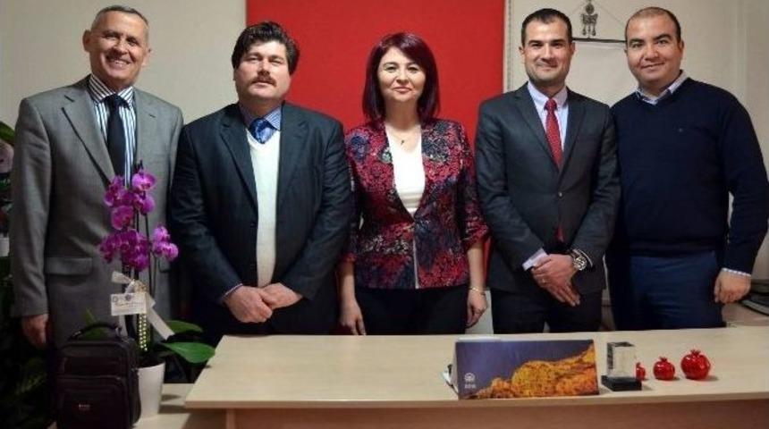 Ad&uuml; Basın Ve Halkla İlişkiler M&uuml;d&uuml;rl&uuml;ğ&uuml;&rsquo;nden Agc&rsquo;nin Yeni Y&ouml;netimine Ziyaret