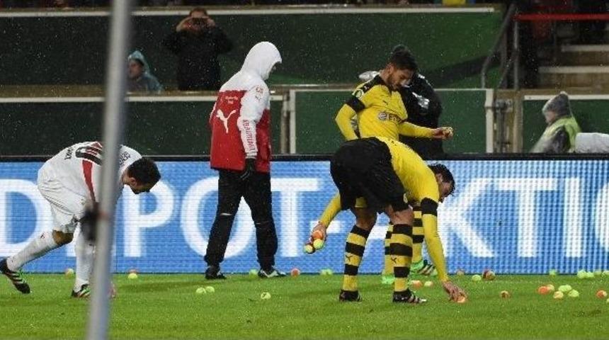 Almanya’da Tenis Toplu Protesto