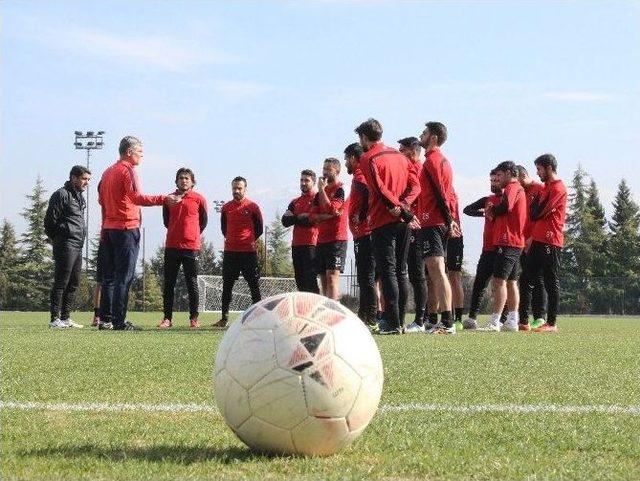 Denizlispor Ligde Kalacağına İnanıyor