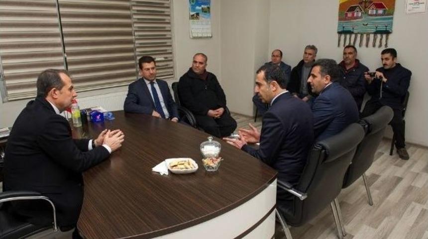 Vali Taşyapan&rsquo;dan Hayvancılık Sekt&ouml;r&uuml; Temsilcilerine Ziyaret