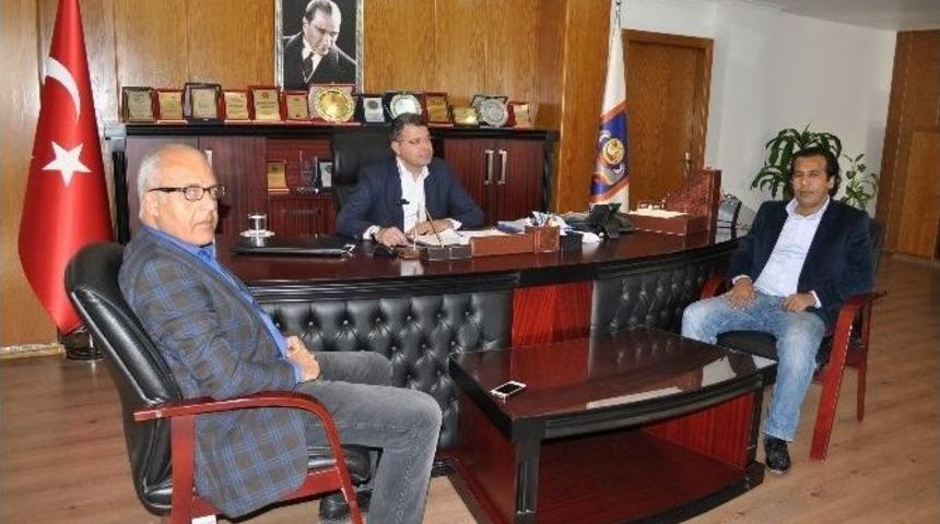 Başkan Turgut Turizmcilerin Festivalle İlgili G&ouml;r&uuml;şlerini Aldı