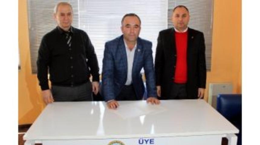 Okul &Uuml;z&uuml;m&uuml;, Akıl &Uuml;z&uuml;m&uuml; Projesi&rsquo;nin Devamı İ&ccedil;in İmza Kampanyası Başlatıldı