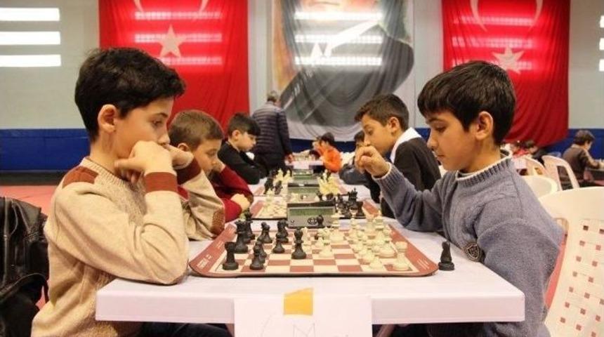 Satran&ccedil; Ligi Şubat Ayı Ma&ccedil;ları Oynandı