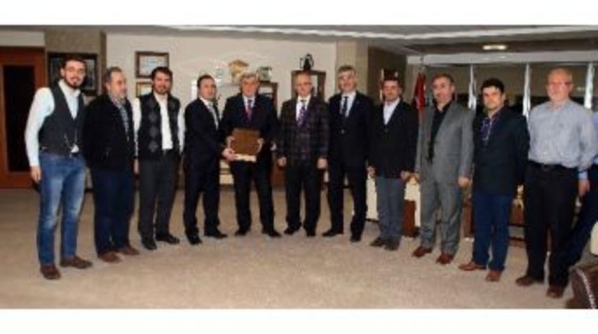 Başkan Karaosmanoğlu, &ldquo;ashab-ı Suffa Anlayışını &Ouml;rnek Almalıyız&rsquo;&rsquo;