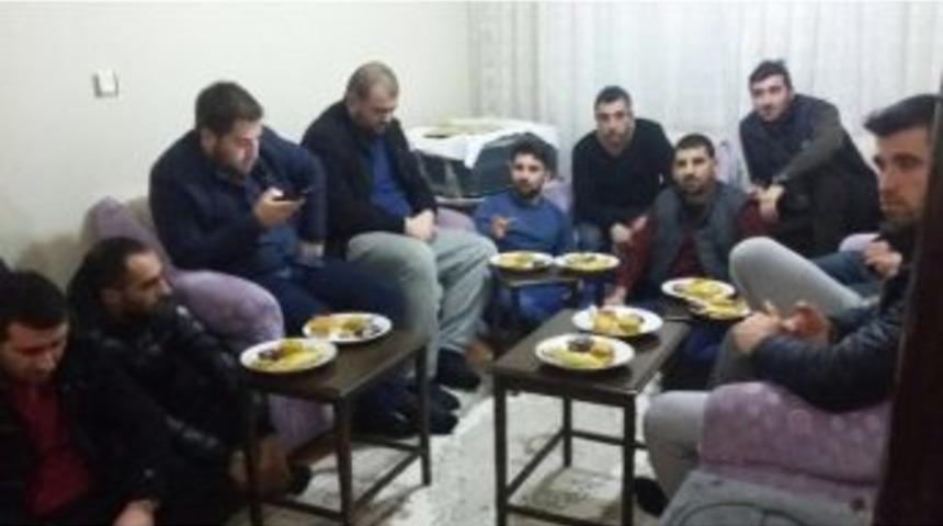 Ak Gen&ccedil;lerden &Uuml;yelere Ziyaret