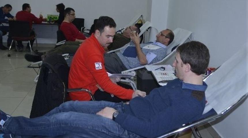 Tepebaşı Belediyesi&rsquo;nden Kan Bağışına Destek