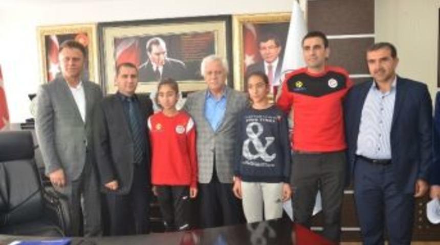 Kahtalı Atletizm Sporcusu T&uuml;rkiye Birincisi Oldu
