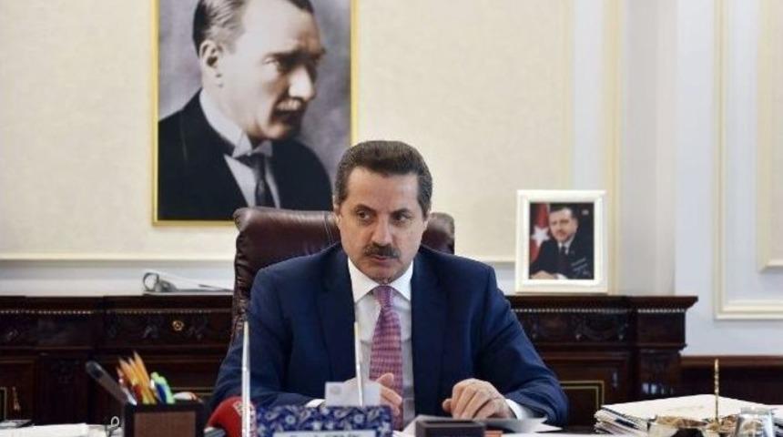 Bakan &Ccedil;elik: "g&uuml;bre Ve Yemde &Uuml;reticiyi Korumayı Ama&ccedil;lıyoruz"