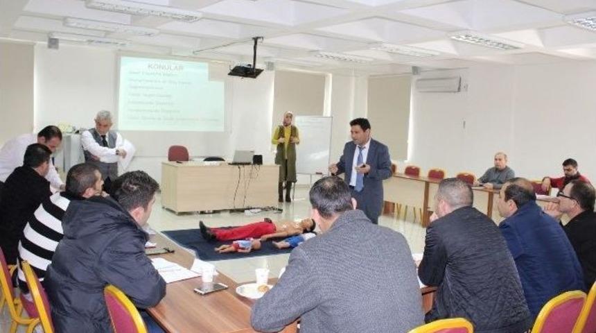 Niğde Belediyesinden İtfaiye Ekiplerine İlk Yardım Eğitimi