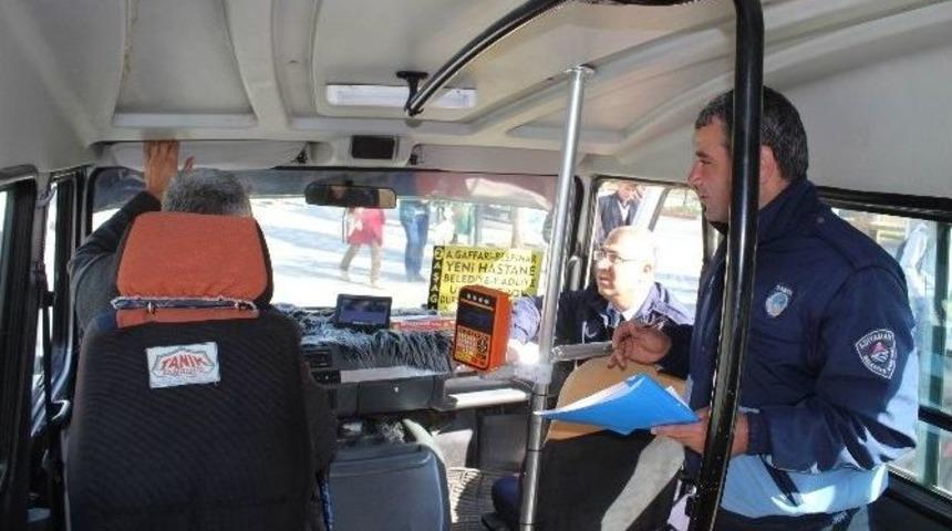 Zabıta Şehiri&ccedil;i Minib&uuml;sleri Denetledi