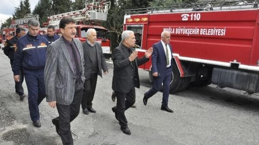 Başkan Kara&ccedil;elik, İtfaiyeyi Ziyaret Etti